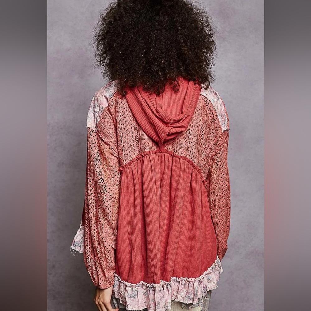POL Cranberry Crochet Ruffle Jacket NIP - Picture 2 of 7
